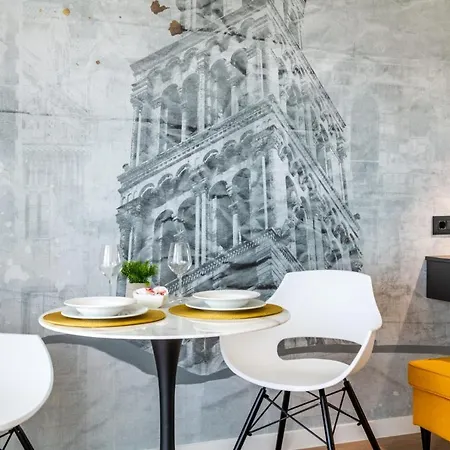 Sky - Free Parking Apartman Split