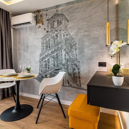 Sky - Free Parking Сплит