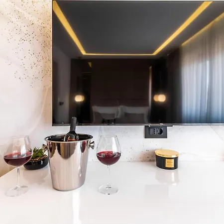 Sky - Free Parking Сплит